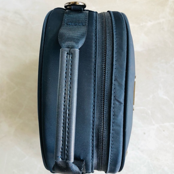 🍓TUMI Voyageur Women’s Crossbody Bag - Picture 3 of 5